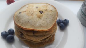 Light and Fluffy Berry PancakesED